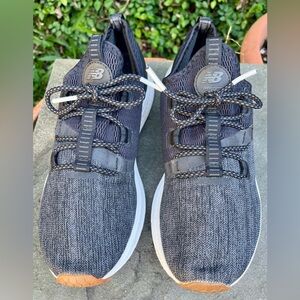 New Balance Casual / Running Shoe 7.5 Black Mesh Lace Up Lightly Pre-owned